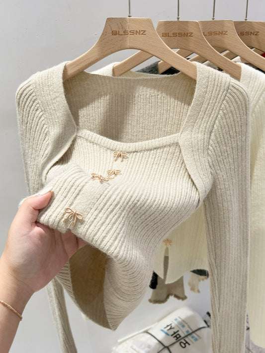 Apricot Knitted Top With Bows